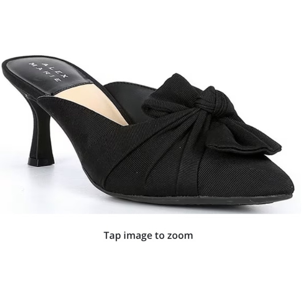 Alex Marie
Audrene Point Toe Bow Mules Size 6